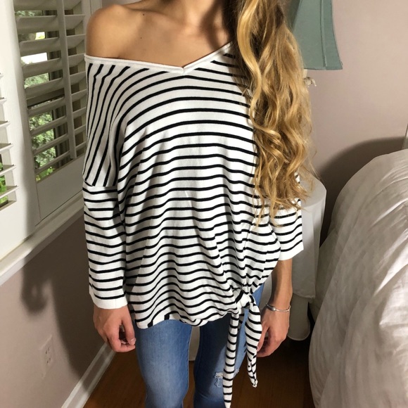 Solddd Outtt - Picture 3 of 5